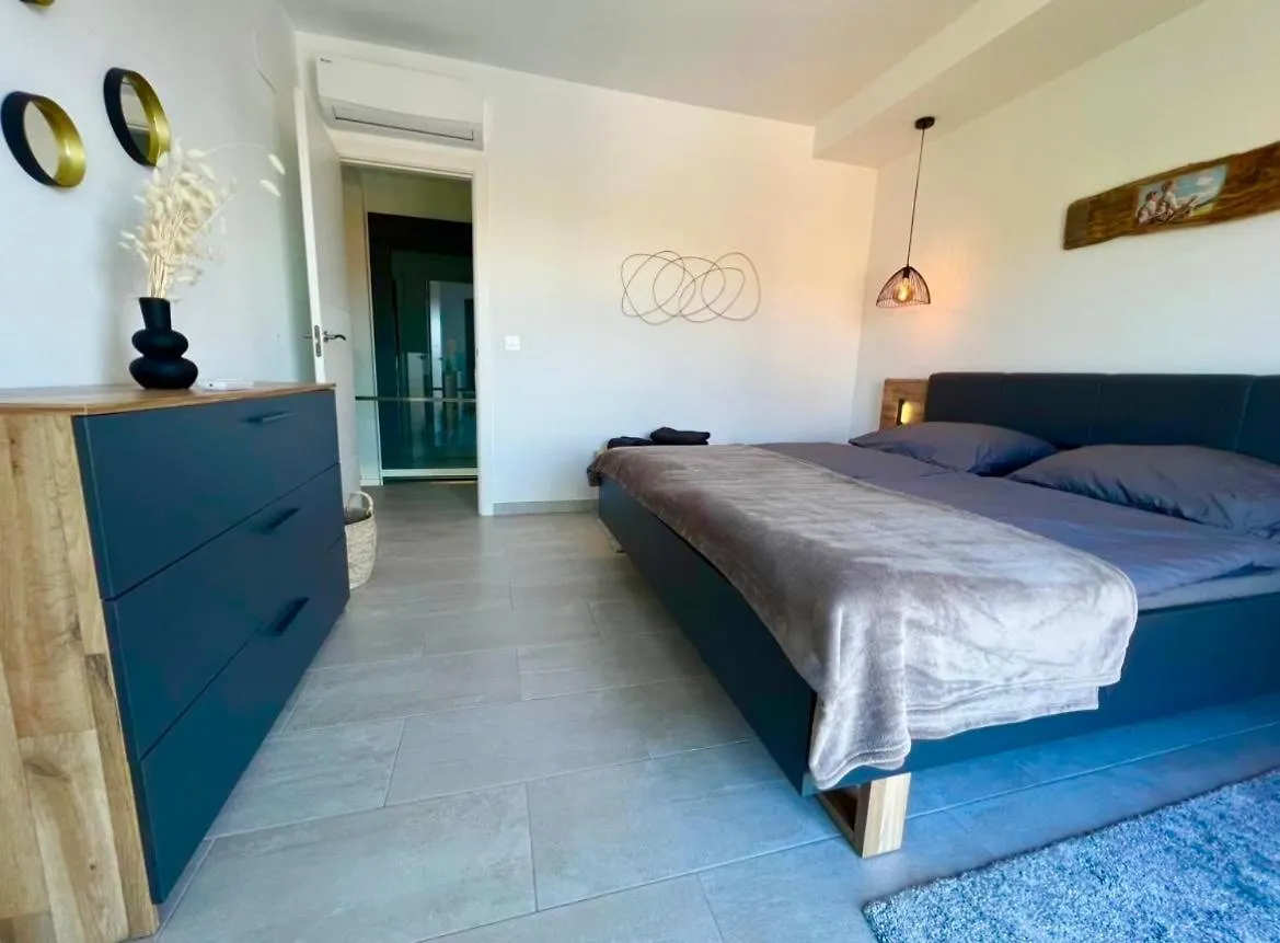 Holiday home Casa De Recreo Villa Benajarafe Spain